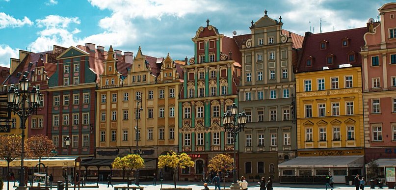 Polish residence card for students: assistance from Immigro Legal Group