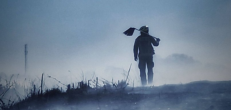 Pożar pola w Różynach. Do akcji ruszyło kilka jednostek straży