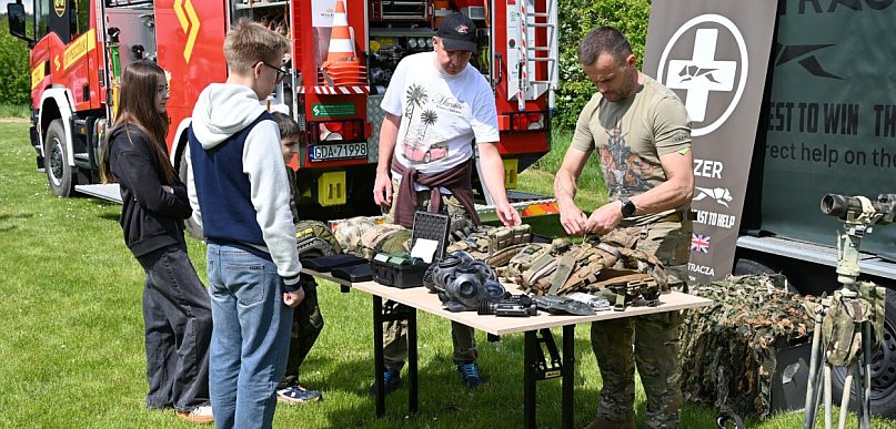 Pszczółki: Piknik Patriotyczny w Żelisławkach. Pomagali Polakom na Wschodzie