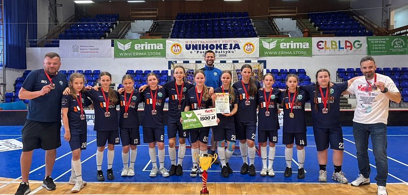 Złoto dla Suchego Dębu! Uczennice zostały Mistrzyniami Polski