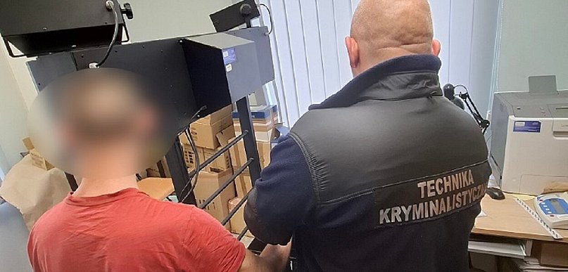 Dwóch mężczyzn z narkotykami zatrzymali kryminalni z pruszczańskiej komendy