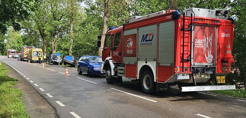 Wypadek w Warczu. Jedna osoba w szpitalu