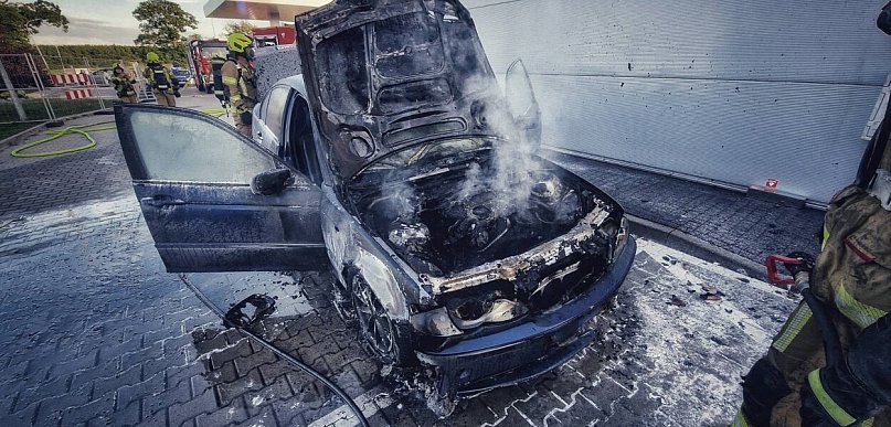 Pożar samochodu na A1. Służby interweniowały na MOP Kleszczewko