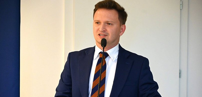 Wójt Gminy Pszczółki z absolutorium i wotum zaufania za 2025 rok