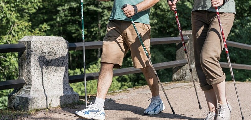Pruszcz Gdański: Seniorzy wyruszą z kijkami. MOPS zaprasza na nordic walking