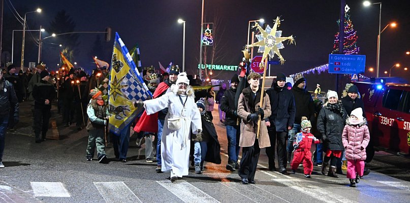 III Orszak Trzech Króli przeszedł ulicami Pszczółek - 23851