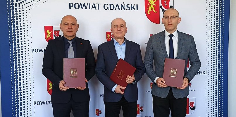 Rusza przebudowa drogi Osice-Giemlice. Starosta podpisał umowę z wykonawcą