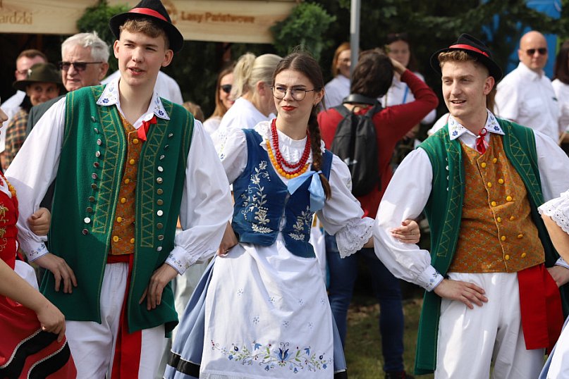 Wojewódzkie dożynki w Pszczółkach - 1 dzień