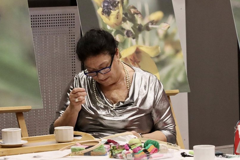 Kolbudy: Wyszywali obrus i rozmawiali o roli dzikich pszczół