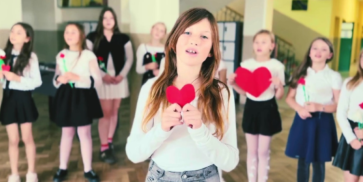 Stopklatka z filmu YT