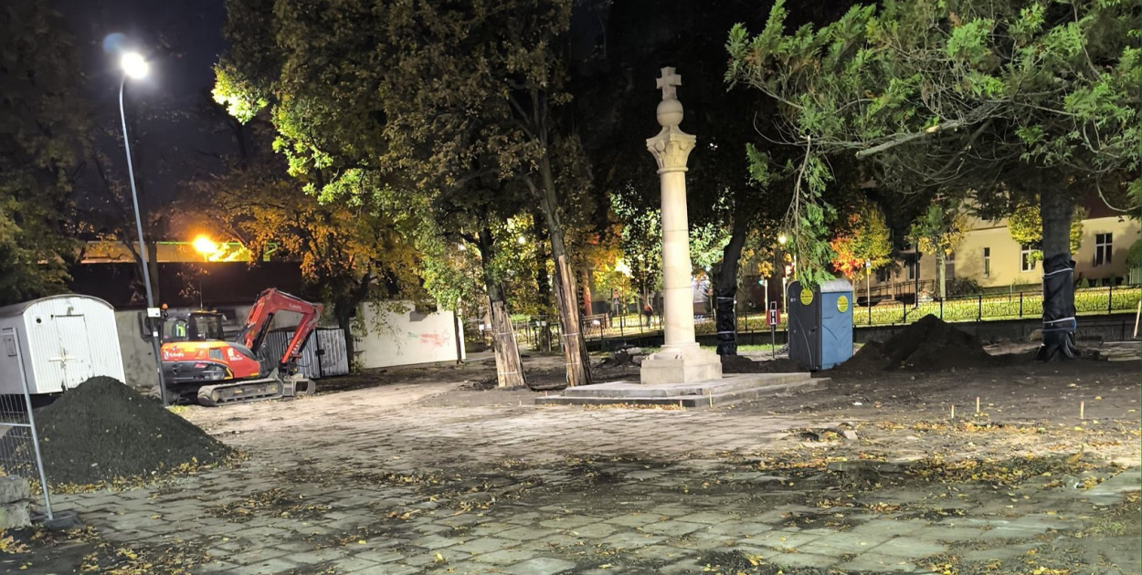 Facebook/Szymon Zander