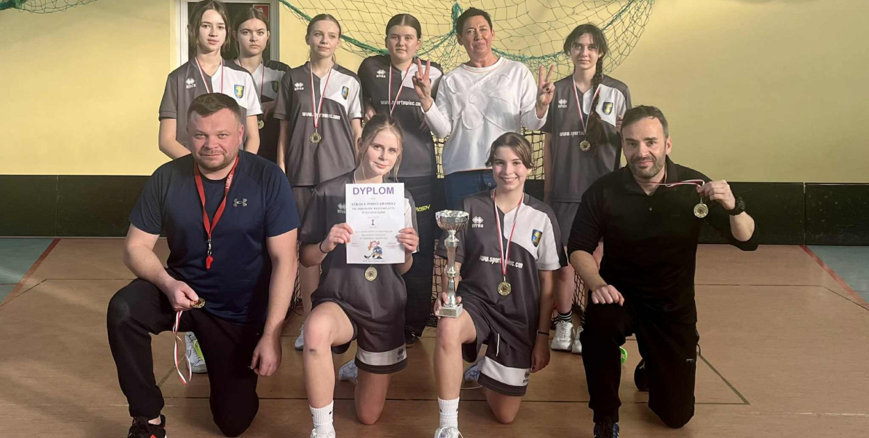 Szkoła Podstawowa im. Obrońców Westerplatte w Suchym Dębie 