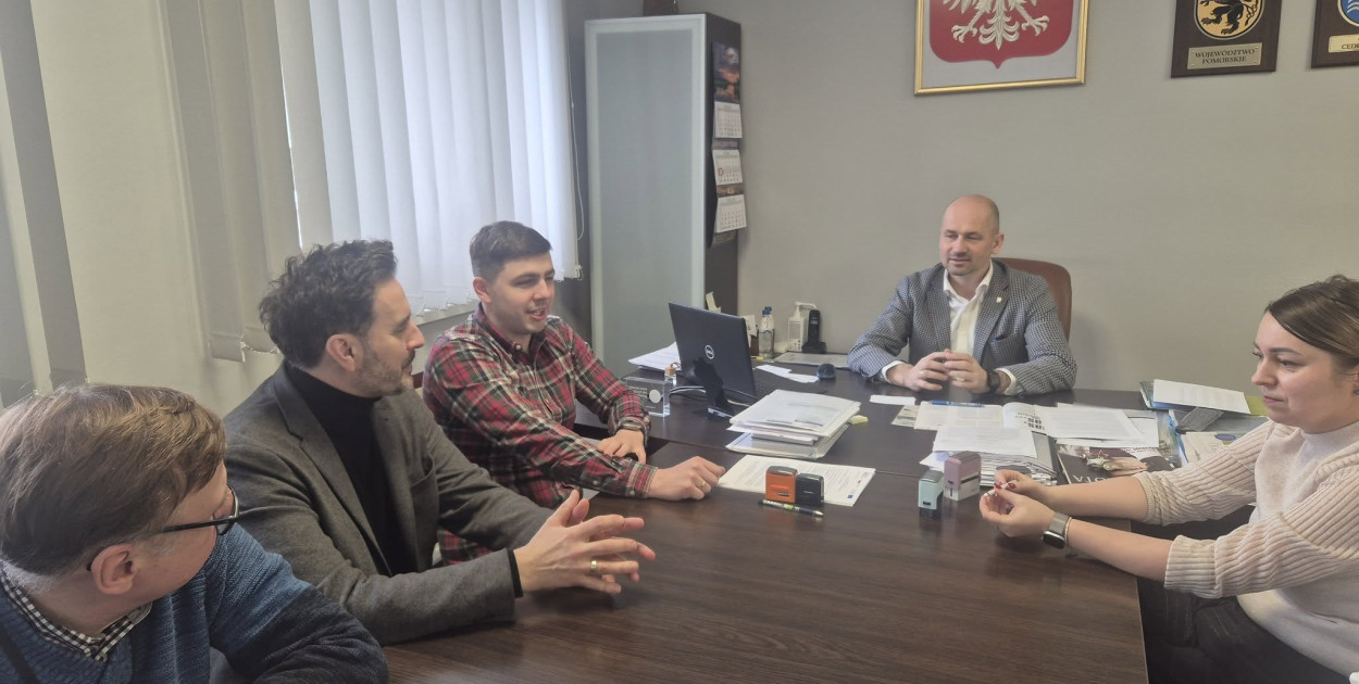 Cedry Wielkie: Świetlica w Koszwałach do remontu – rusza termomodernizacja