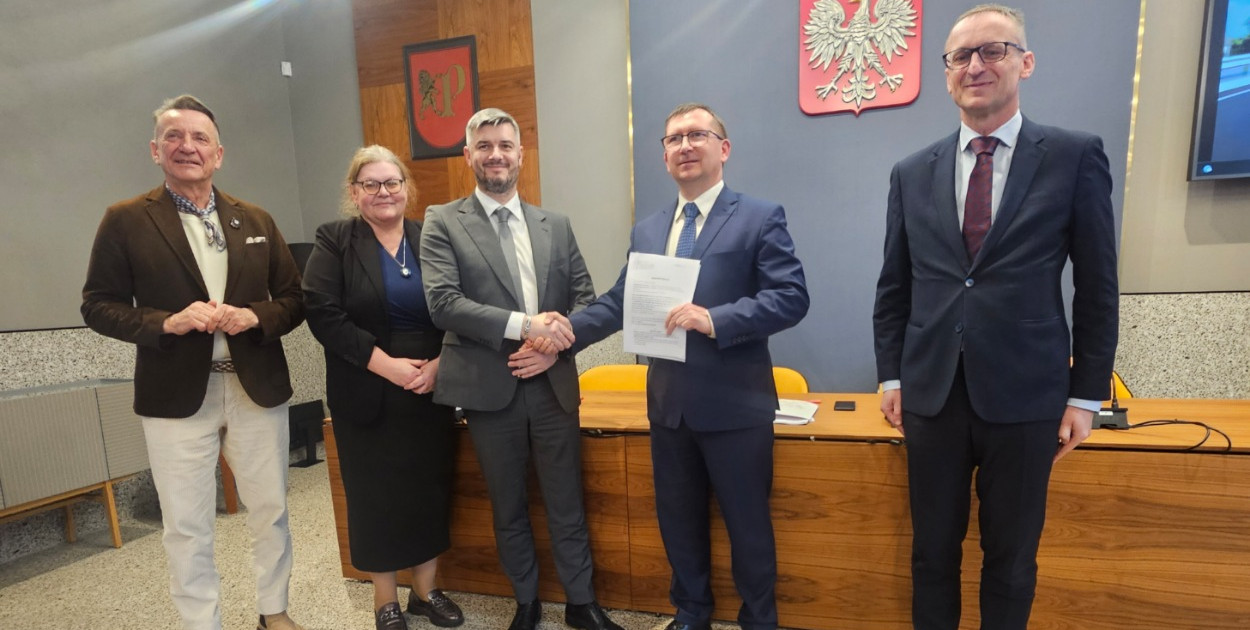 Podpisano umowę na przebudowę wiaduktu na Chopina. Inwestycja za 40 mln złotych