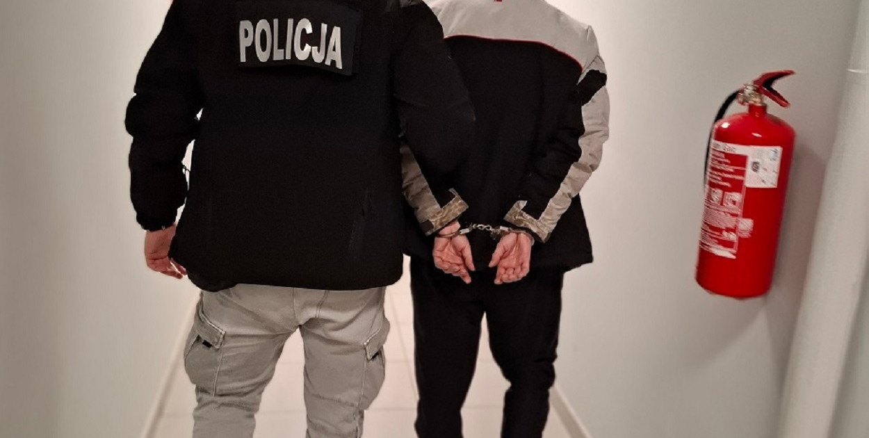 Pruszcz Gdański: Próba włamania do zniczomatu zakończona… w kajdankach