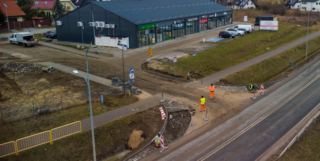 Gm. Pruszcz Gd.: Drogi, place zabaw i skatepark – inwestycje ruszają pełną parą!
