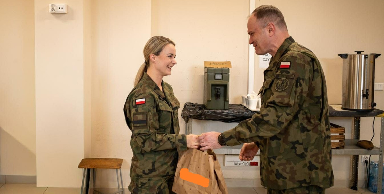 Dowódca 7PBOT odwiedził żołnierzy pełniących służbę na granicy